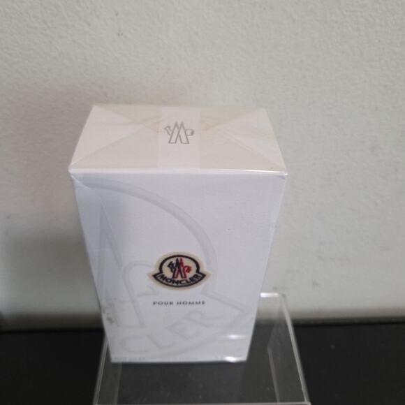 Moncler Pour Homme 3.3 oz (100 ml) EDP Spray Cologne for Men - Picture 3 of 7